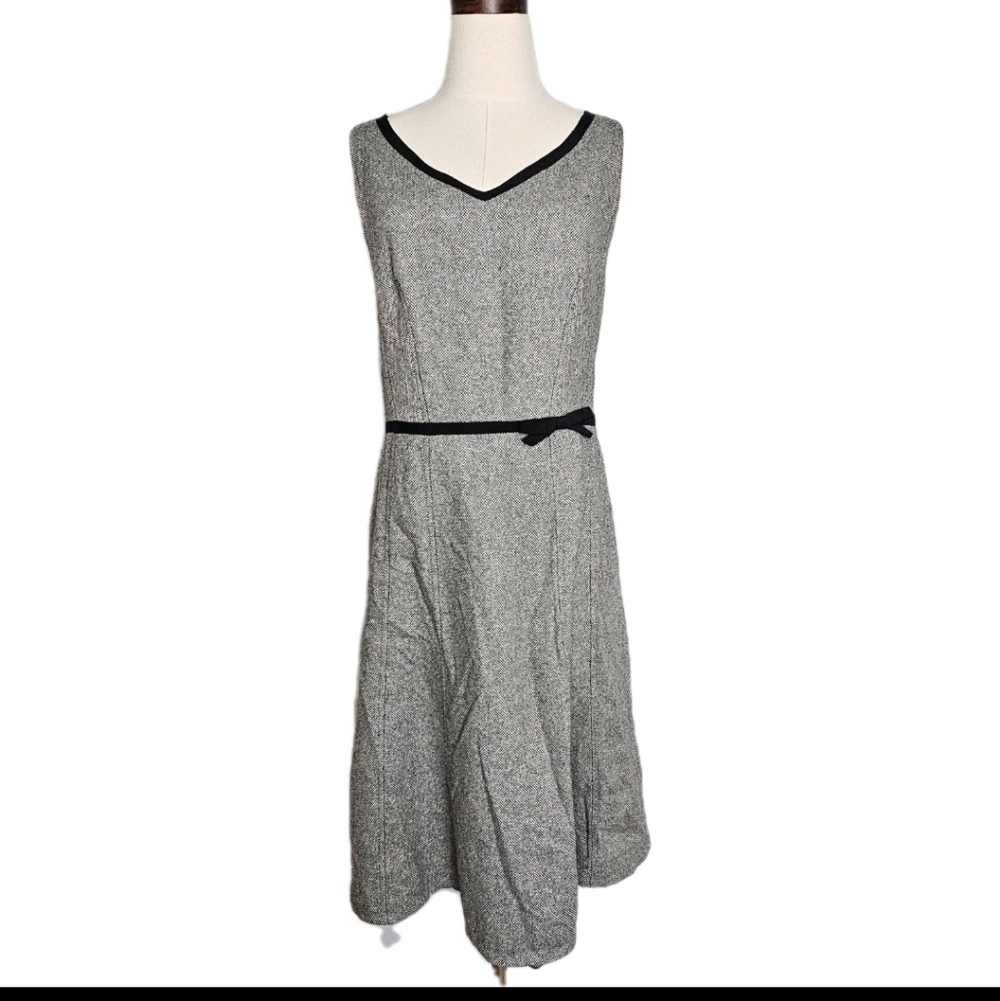 Ann Taylor LOFT Gray Sleeveless Tweed Casual Office Simple Elegant Dress Size 12